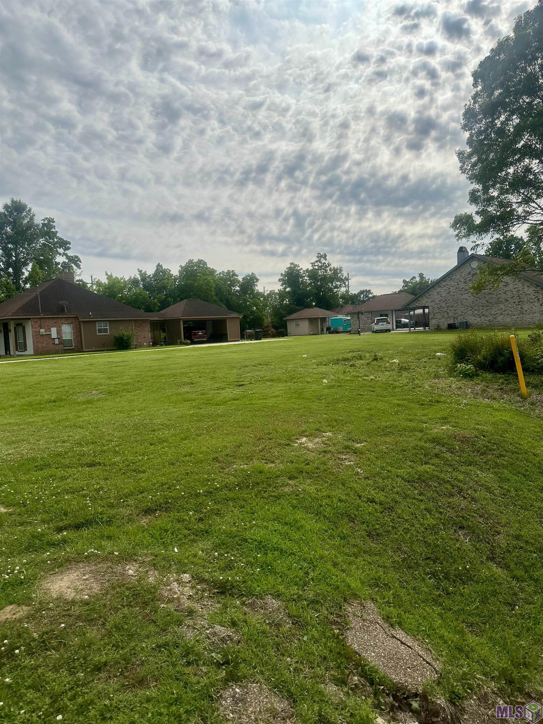 9512 Siegen Lane St. George, LA 70810 - Photo 3 of 4