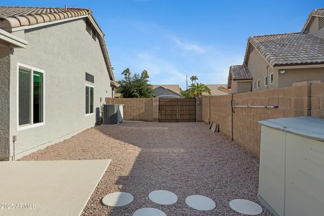 a view of a storage & utility room