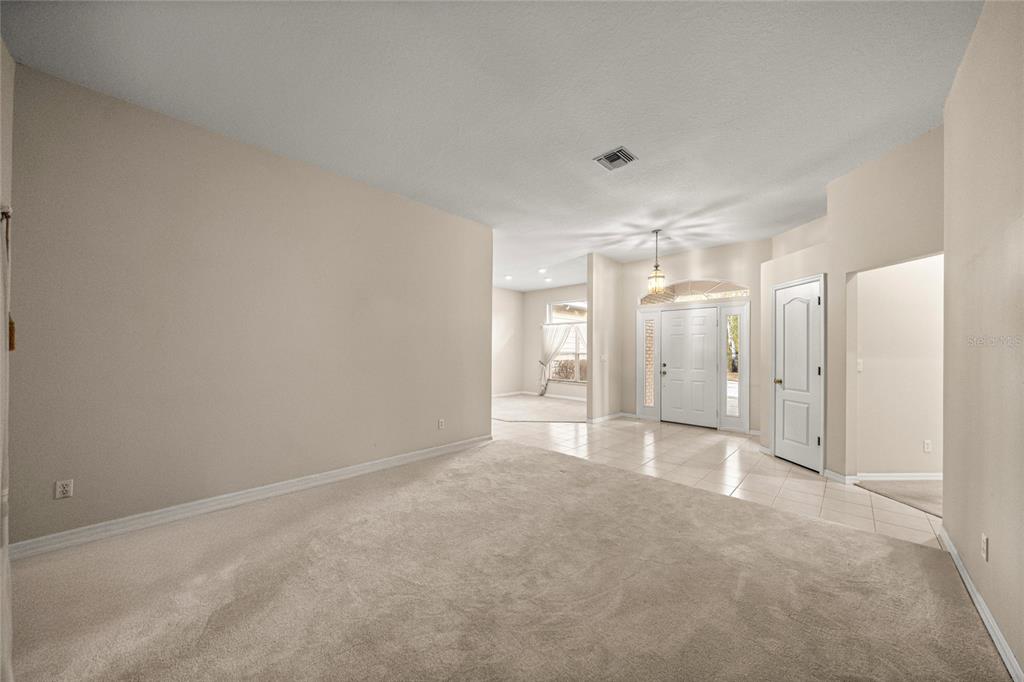 20698 Southwest 93rd Lane Road Dunnellon, FL 34431 - Photo 10 of 34