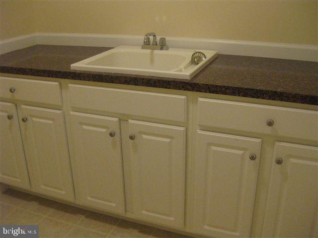 1305 Overlook Road Middletown, PA 17057 - Photo 12 of 18 Gallery Image 12