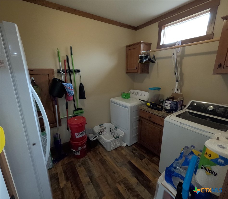 1385 Bego Road Goliad, TX 77963 - Photo 36 of 41 a room with furniture and a window