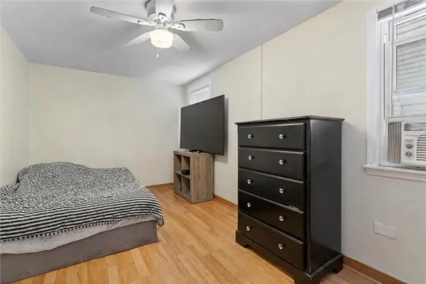 $500,000 | 3301 North Ozanam Avenue, Chicago, IL 60634