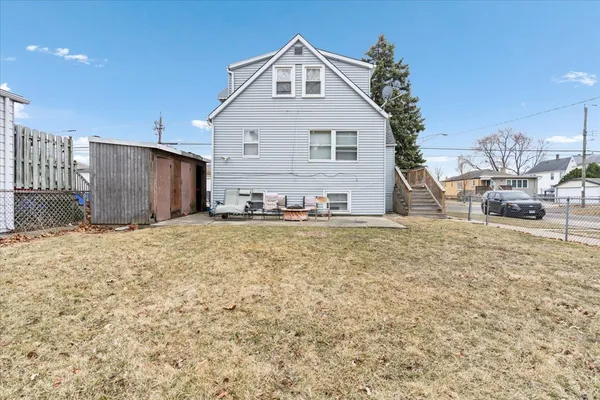 $500,000 | 3301 North Ozanam Avenue, Chicago, IL 60634