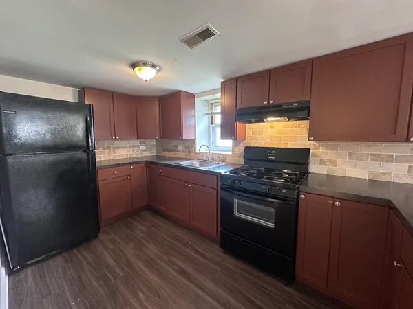 $500,000 | 3301 North Ozanam Avenue, Chicago, IL 60634