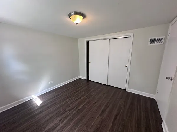$500,000 | 3301 North Ozanam Avenue, Chicago, IL 60634