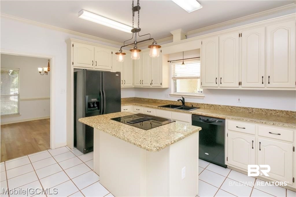 701 Killington Court Mobile, AL 36609 - Photo 4 of 42