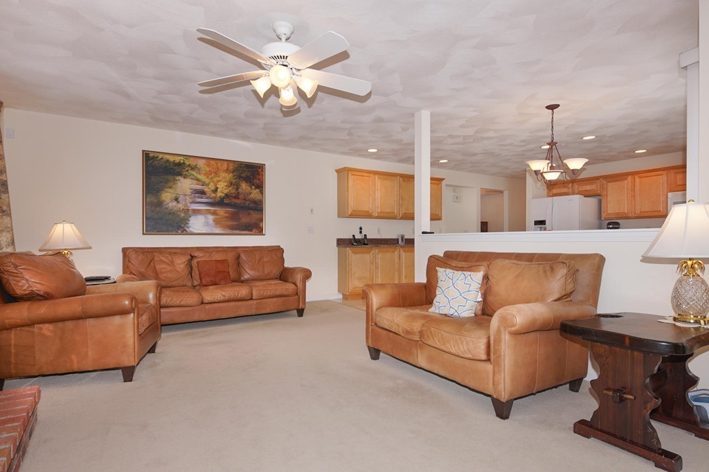 7 Atherton Road Hudson, MA 01749 - Photo 4 of 27 Gallery Image 4