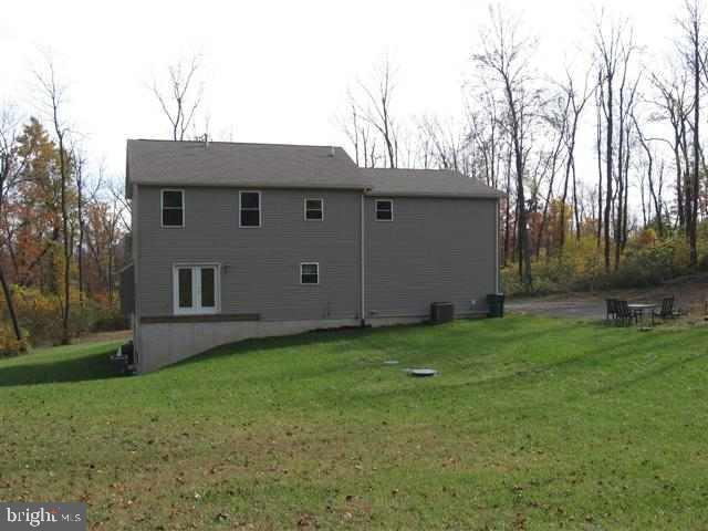 584 Mountain Road Newville, PA 17241 - Photo 2 of 14 Gallery Image 2