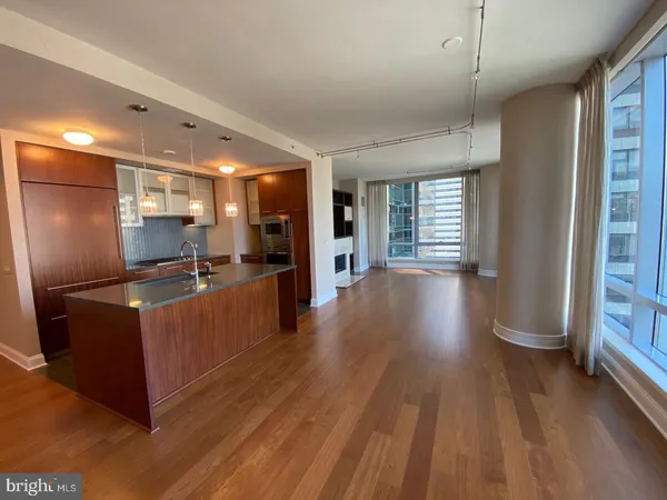 $6,800 | 1414 South Penn Square, Unit 15F, Philadelphia, PA 19102
