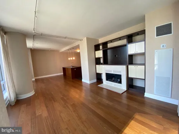 $6,800 | 1414 South Penn Square, Unit 15F, Philadelphia, PA 19102