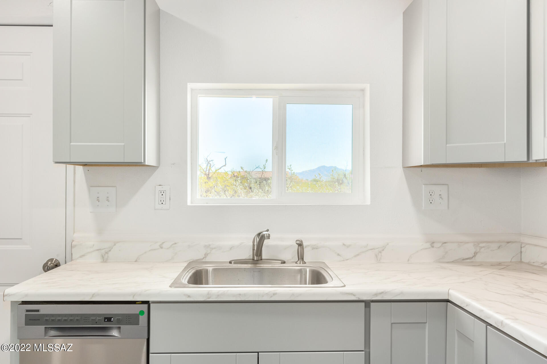 13860 East Fire Dancer Road Vail, AZ 85641 - Photo 7 of 23