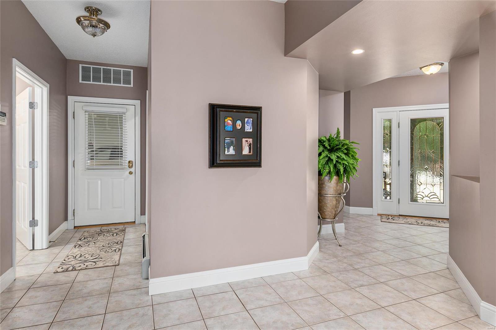 72 Solar Circle Litchfield, IL 62056 - Photo 11 of 56