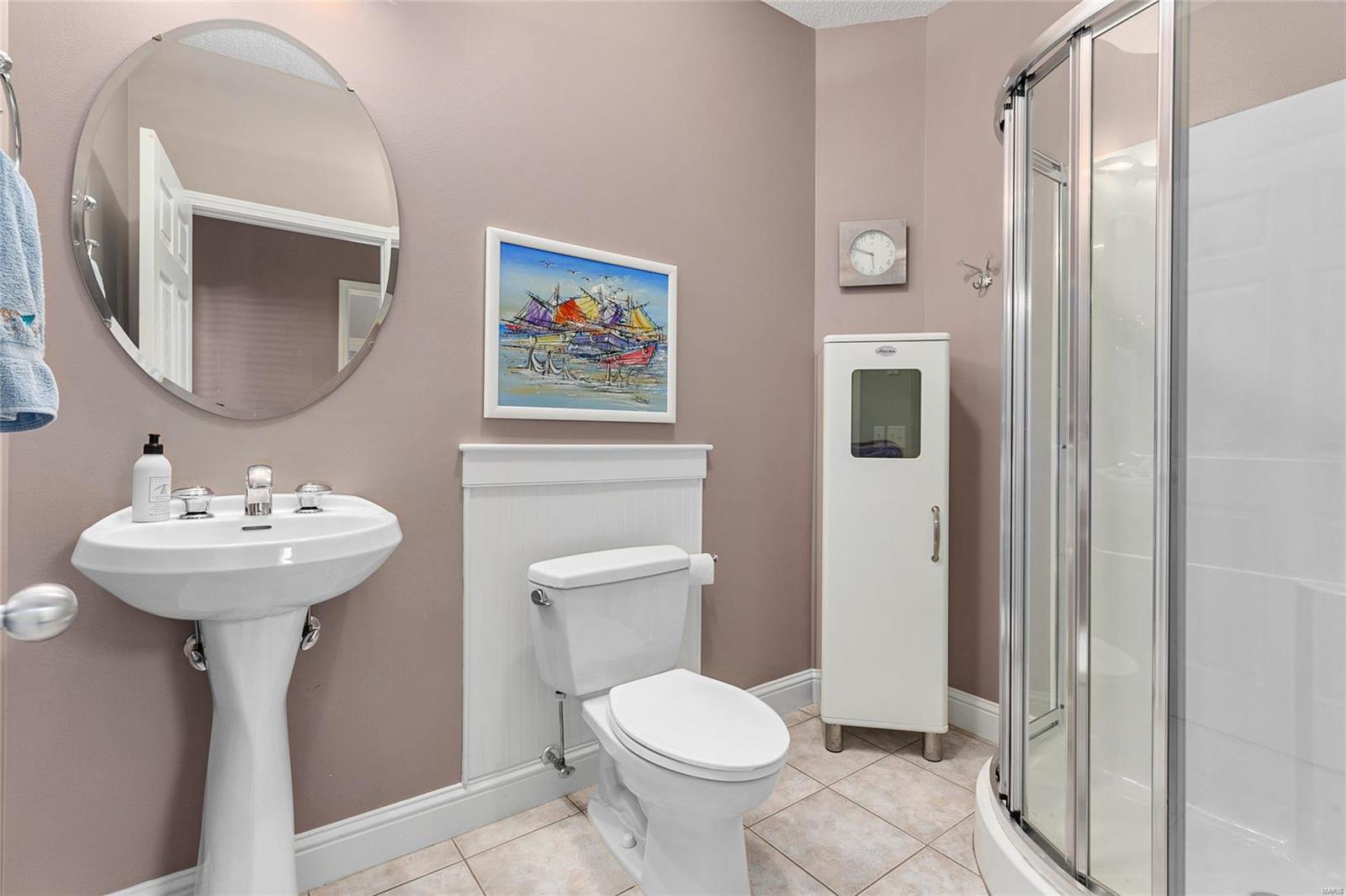 72 Solar Circle Litchfield, IL 62056 - Photo 21 of 56