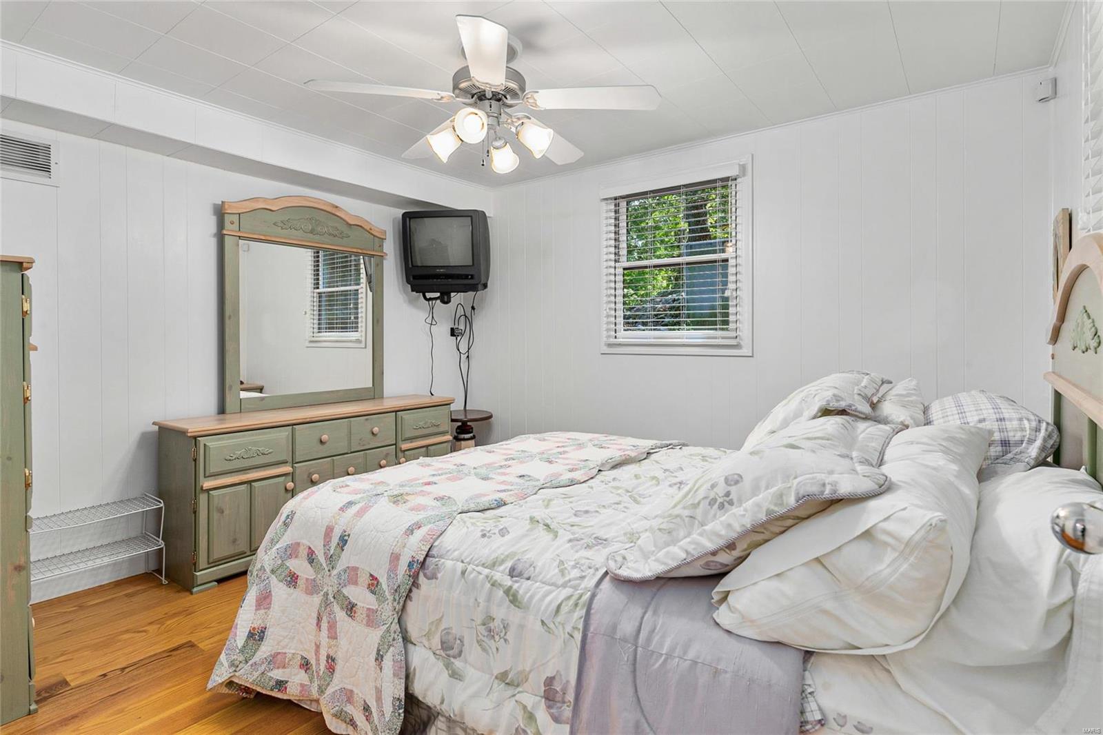 72 Solar Circle Litchfield, IL 62056 - Photo 46 of 56