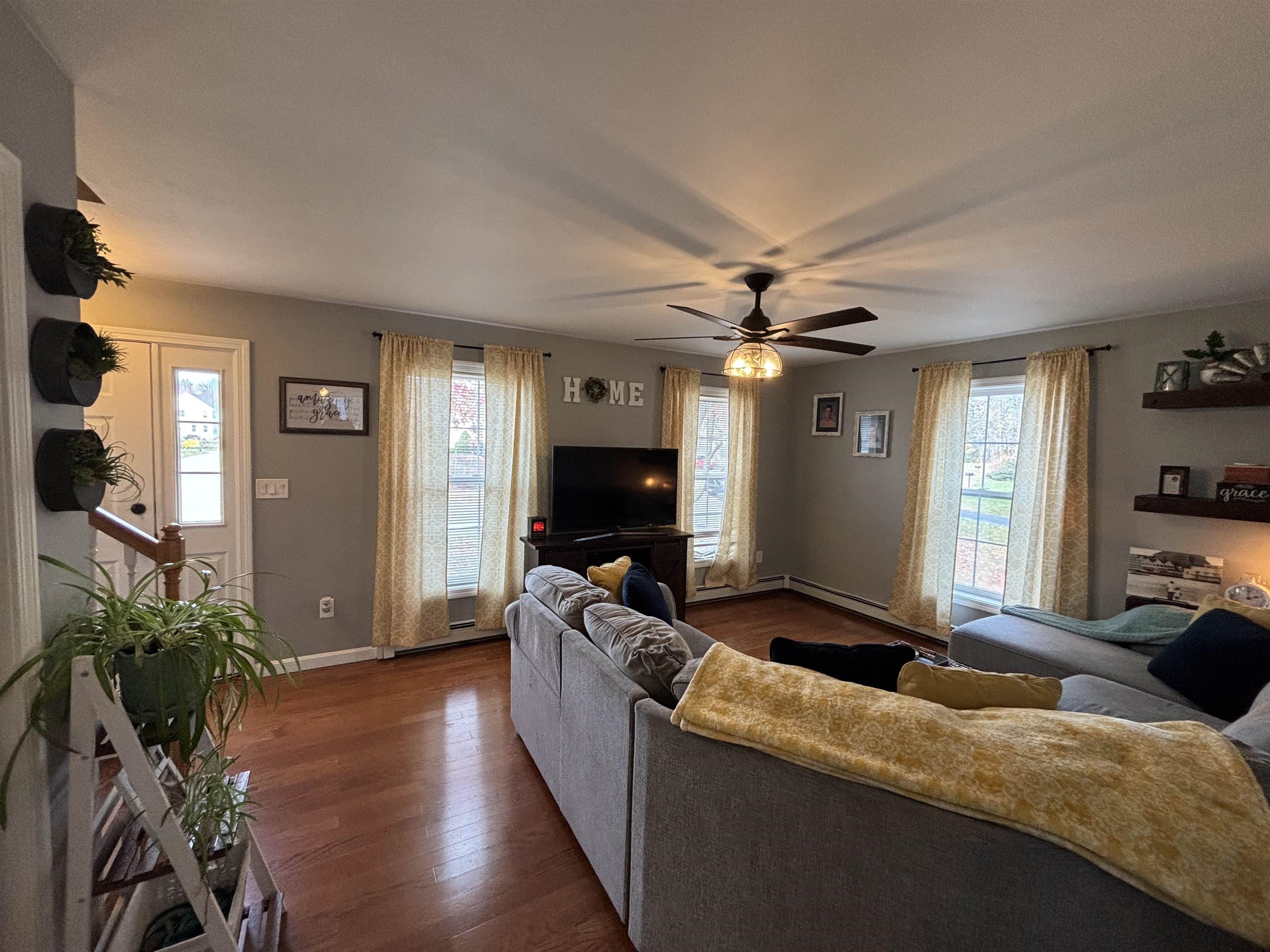 13 Sullivan Drive Dover, NH 03820 - Photo 19 of 37