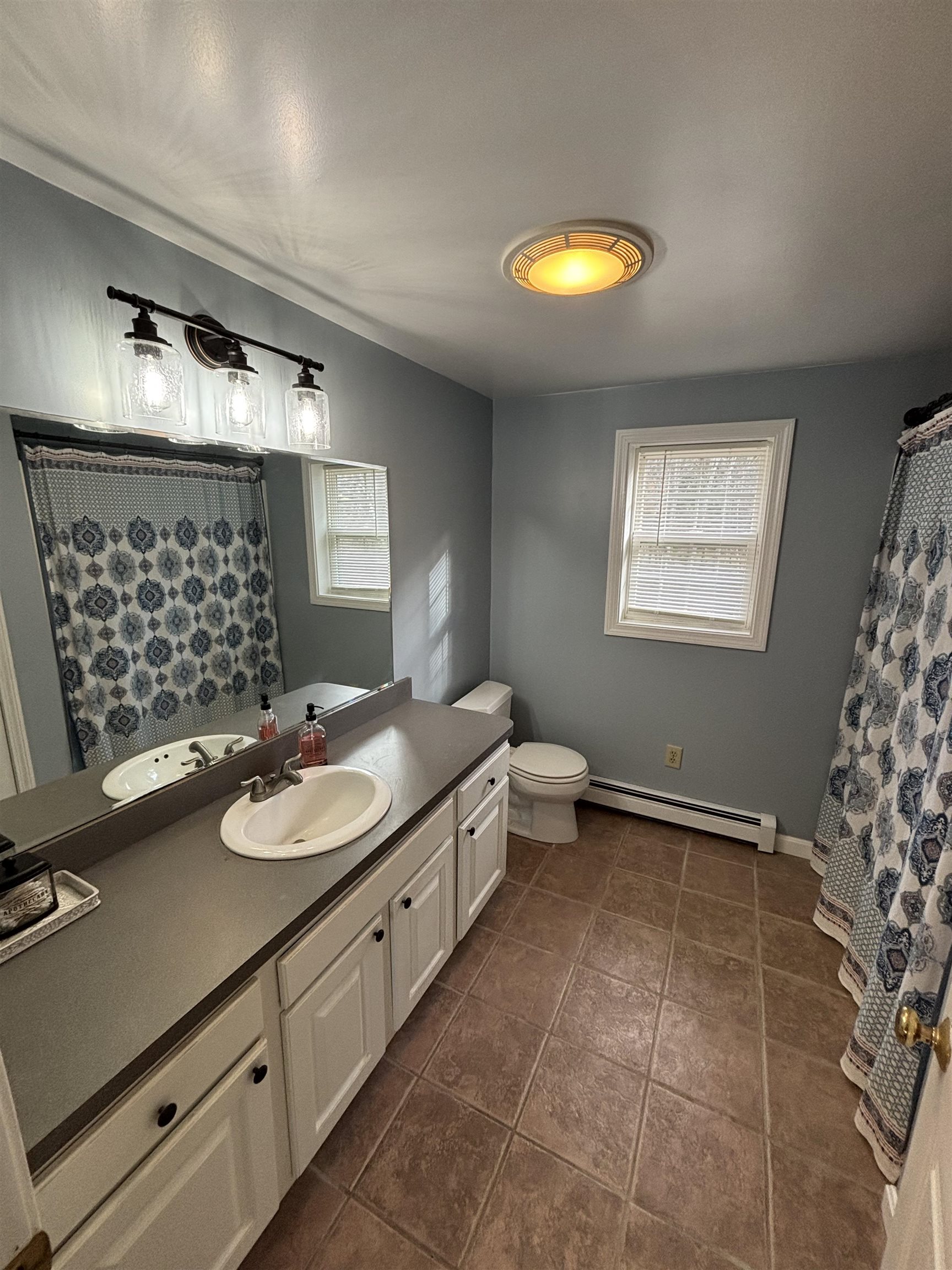 13 Sullivan Drive Dover, NH 03820 - Photo 35 of 37