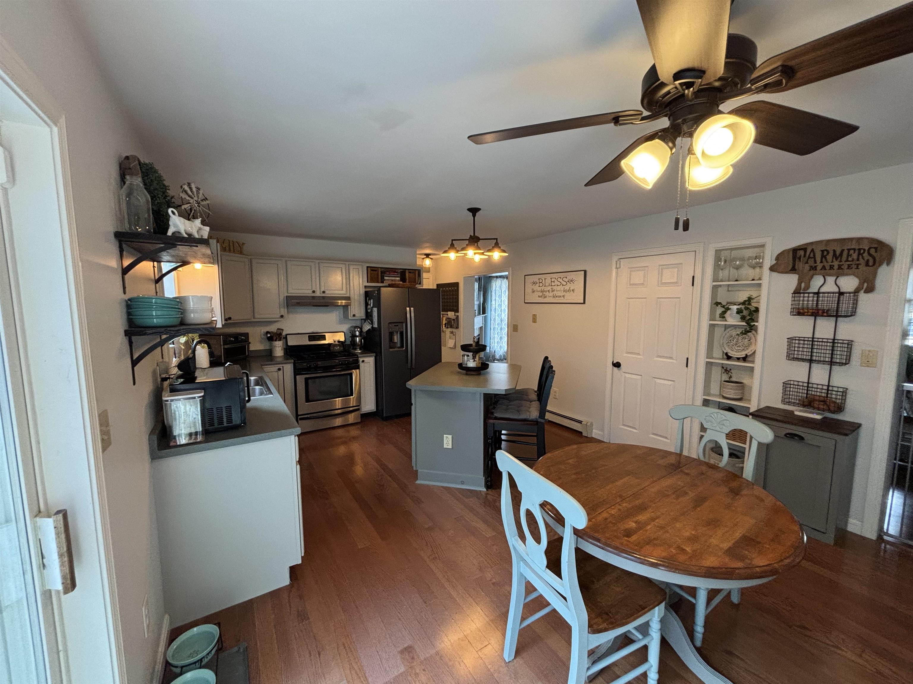 13 Sullivan Drive Dover, NH 03820 - Photo 8 of 37