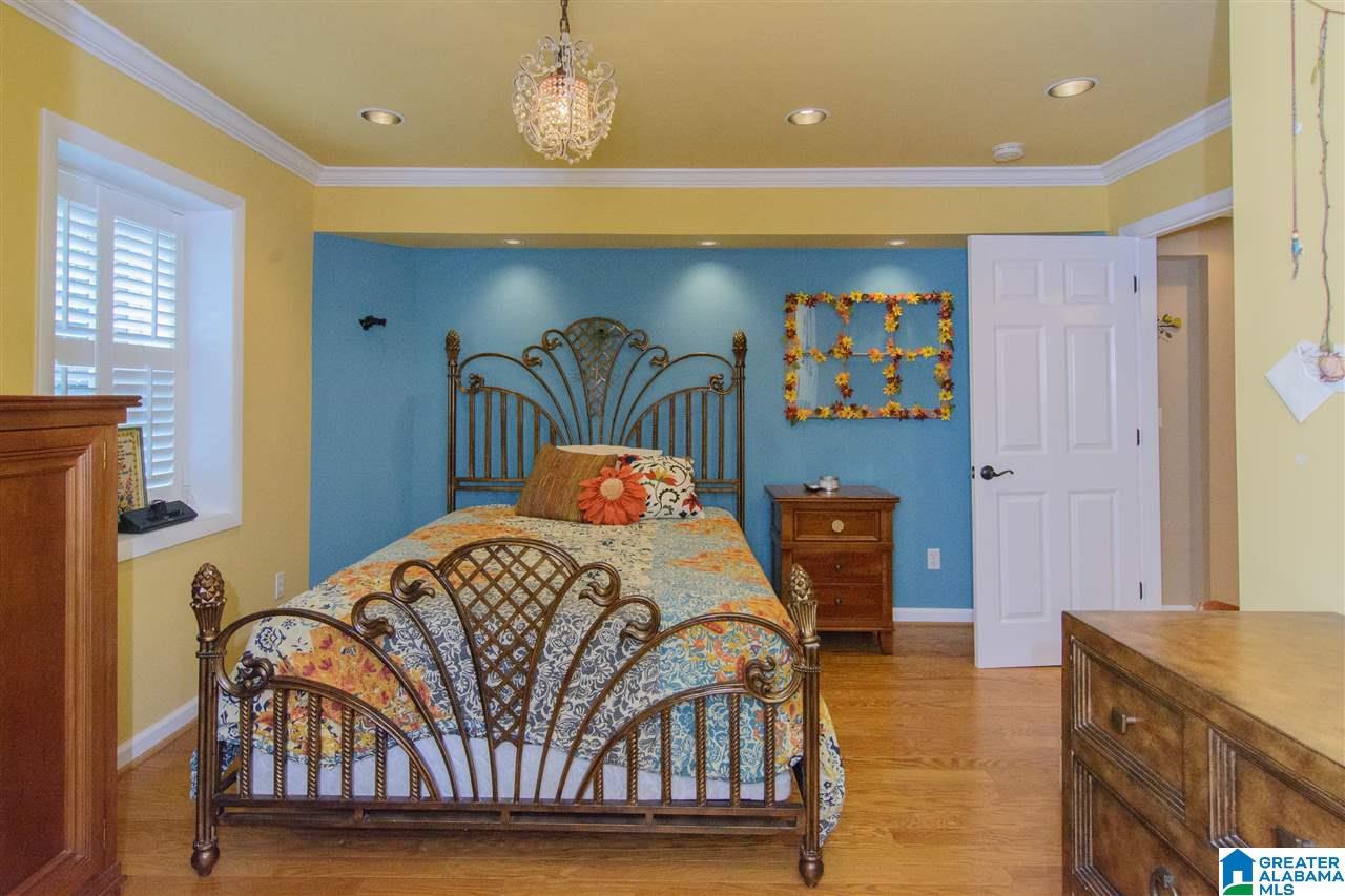 1865 Shades Crest Road Vestavia Hills, AL 35216 - Photo 39 of 50