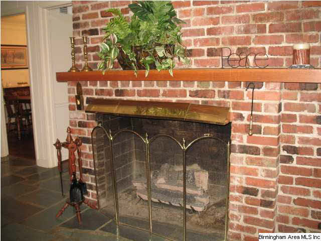 509 Hillyer High Road Anniston, AL 36207 - Photo 16 of 32