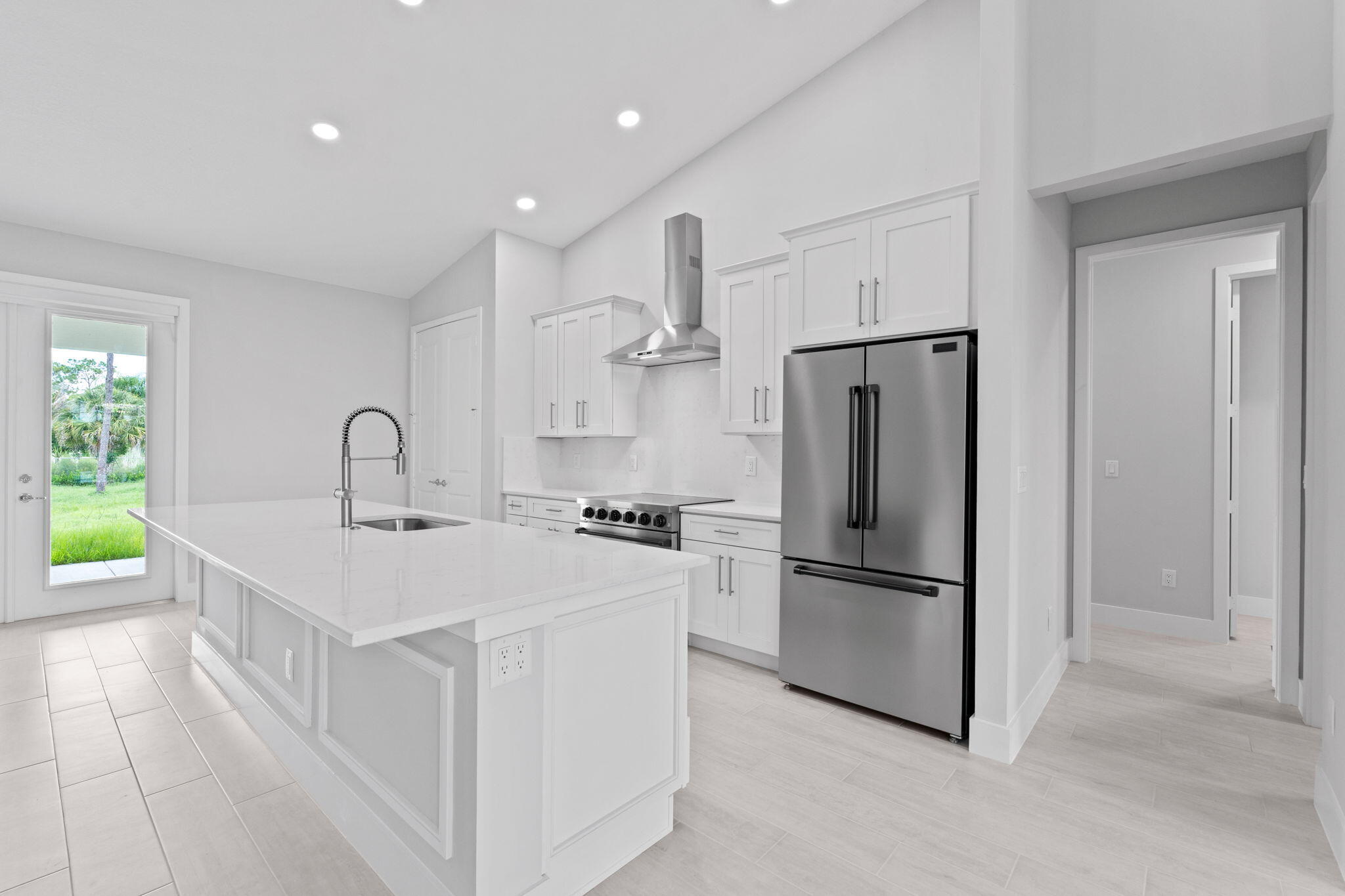 11299 42nd Road North Royal Palm Beach, FL 33411 - Photo 10 of 50 Kitchen