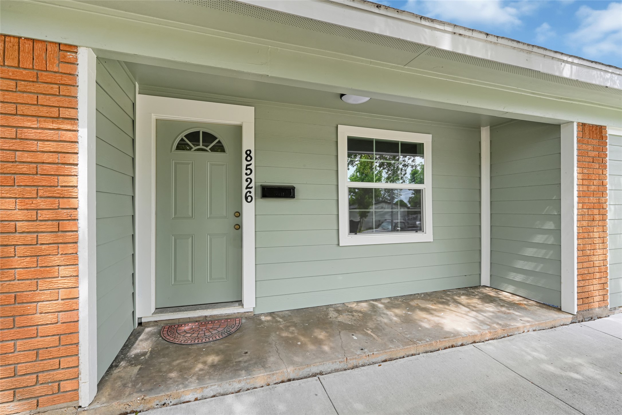8526 Vennard Road Houston, TX 77034 - Photo 3 of 9