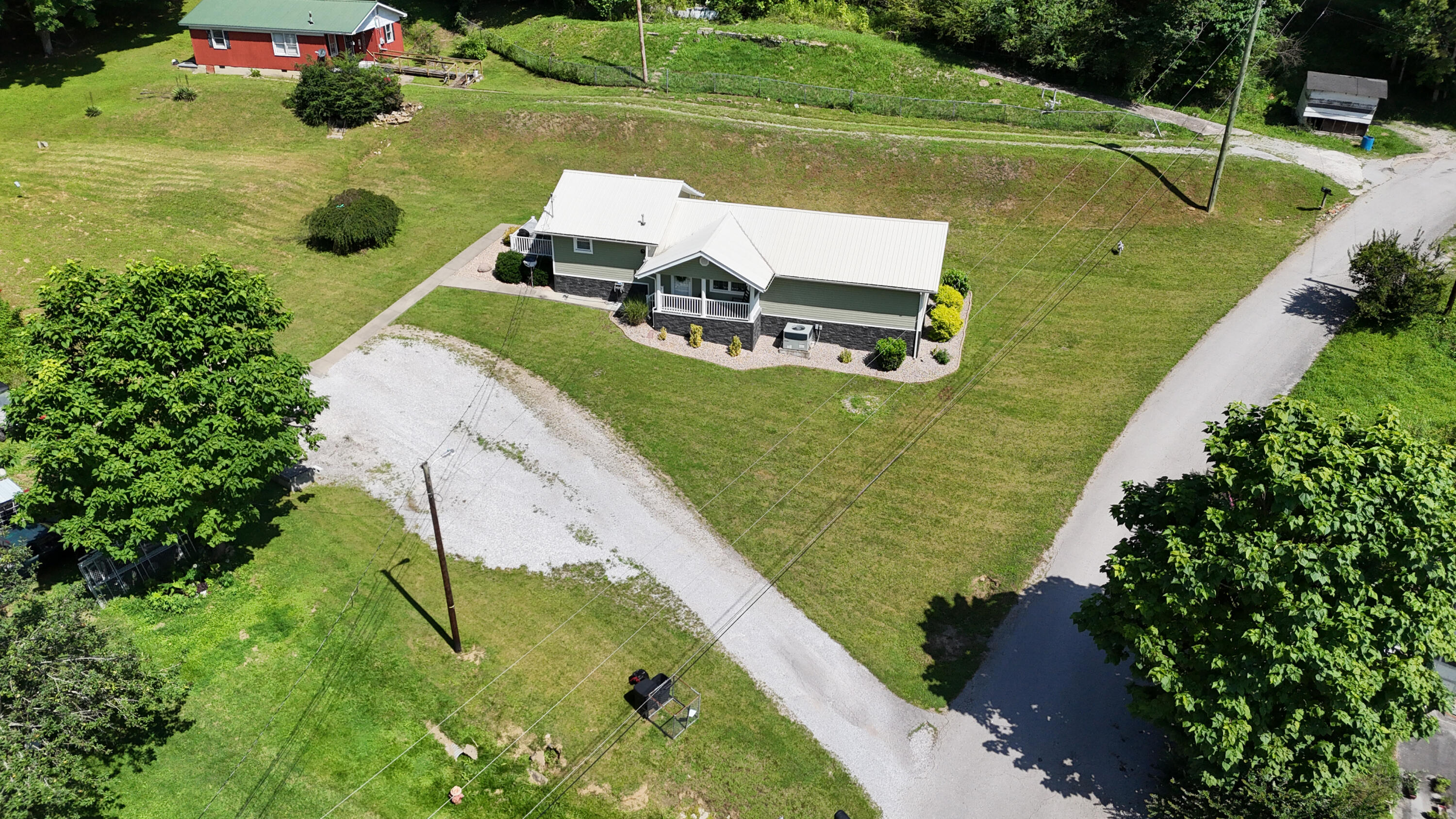 15 Water Tower Road Manchester, KY 40962 - Photo 21 of 24 Aeriel View