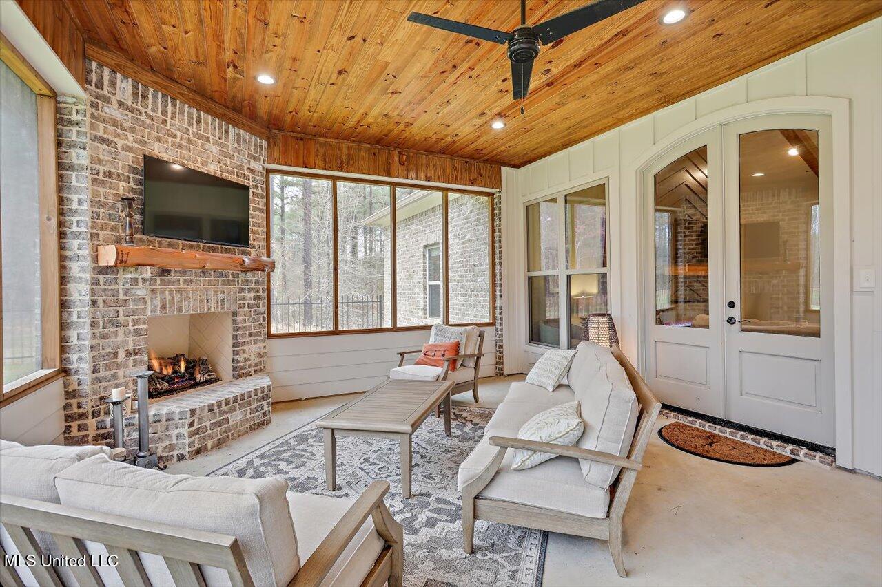 5421 Williamson Road Clinton, MS 39056 - Photo 43 of 50 48-5421 Williamson Rd