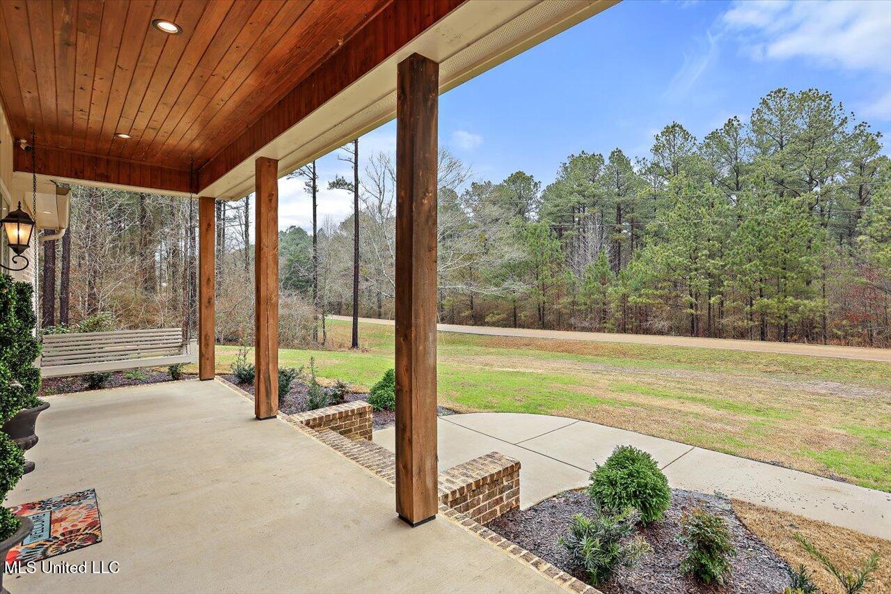 5421 Williamson Road Clinton, MS 39056 - Photo 6 of 50 06-5421 Williamson Rd