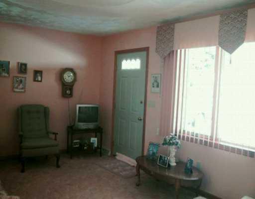 111 Rays Road Fenelton, PA 16034 - Photo 5 of 6 Living Room.