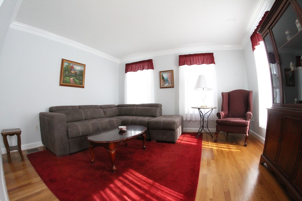 80 Little Pond Road Northborough, MA 01532 - Photo 10 of 27 Gallery Image 10