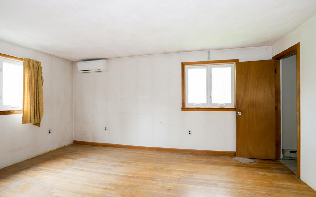 5 Hadley Road Lexington, MA 02420 - Photo 9 of 14 Gallery Image 9