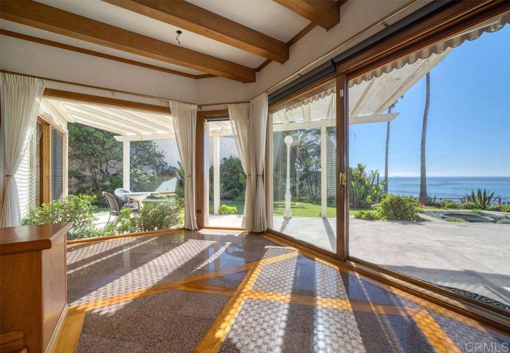 Tijuana-ensenada Transp Highway Sanger, CA 93657 - Photo 22 of 38 a view of a room with a patio