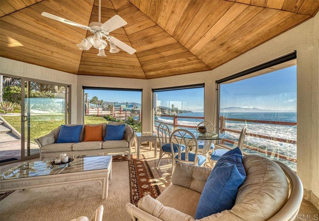 Tijuana-ensenada Transp Highway Sanger, CA 93657 - Photo 33 of 38 a living room with furniture