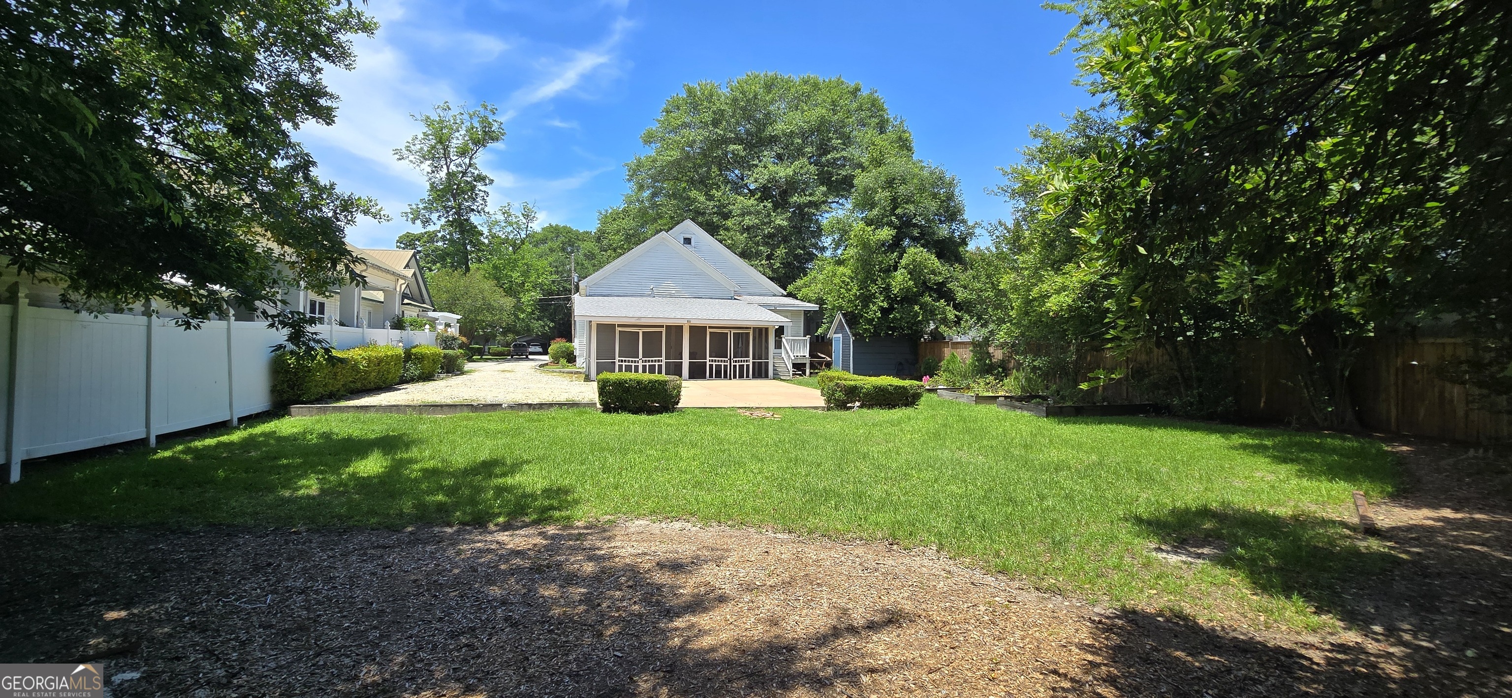 712 Stonewall Street Dublin, GA 31021 - Photo 8 of 51