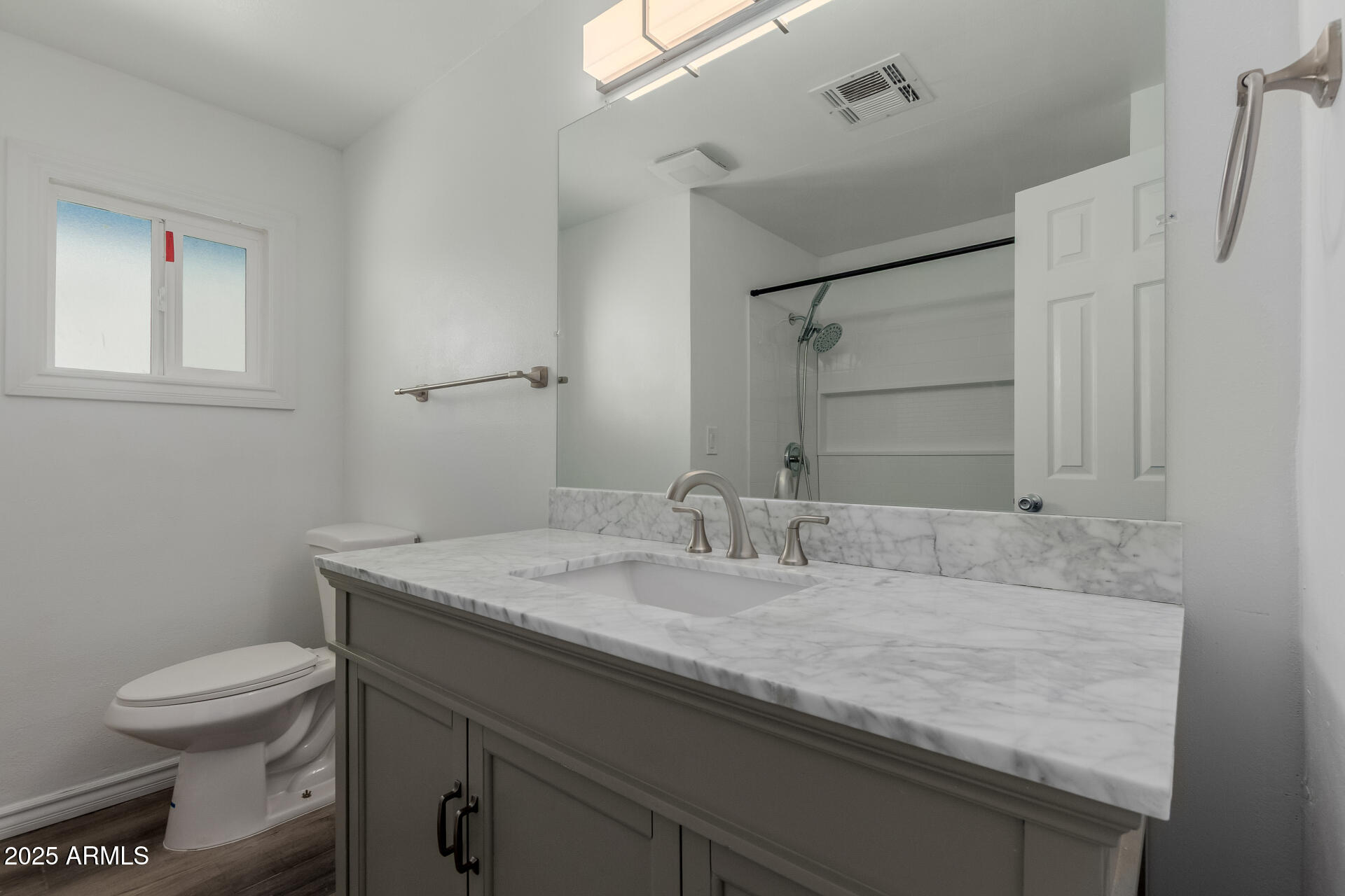 2050 West Dunlap Avenue, Unit D52 Phoenix, AZ 85021 - Photo 20 of 28 19 Dunlap