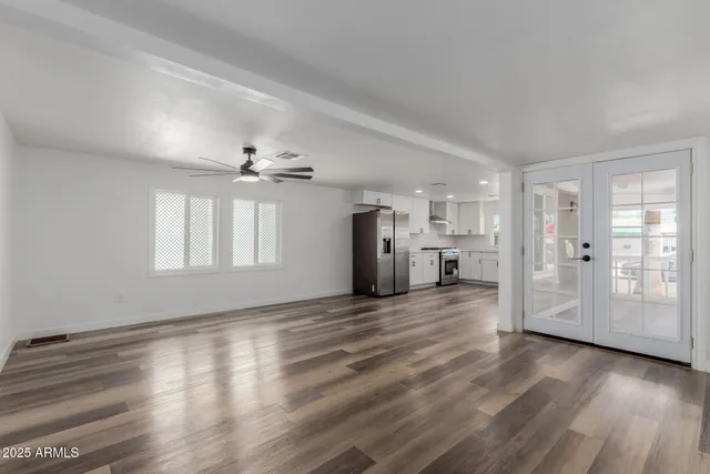 $60,000 | 2050 West Dunlap Avenue, Unit D52, Phoenix, AZ 85021