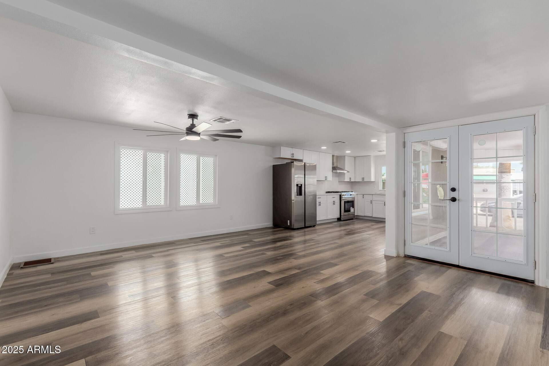 2050 West Dunlap Avenue, Unit D52 Phoenix, AZ 85021 - Photo 9 of 28 11 Dunlap