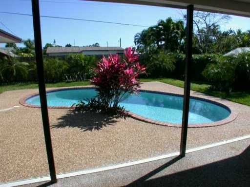 90 Southwest 12th Terrace Boca Raton, FL 33486 - Photo 5 of 13 Additional Photo