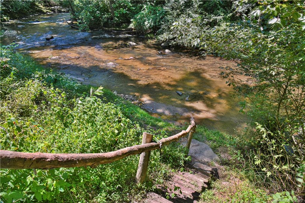 6295 Crabtree Road Clyde, NC 28721 - Photo 9 of 37
