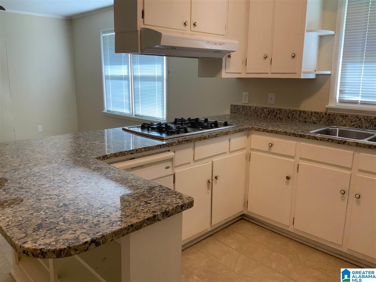 303 West Walnut Street Sylacauga, AL 35150 - Photo 4 of 8