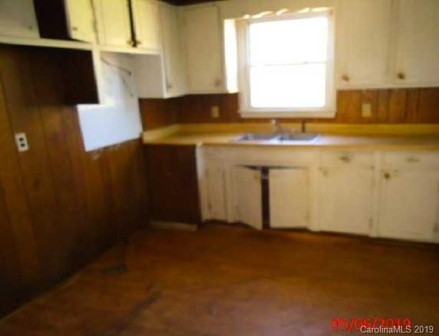 403 State Rd S-44-70 Union, SC 29379 - Photo 4 of 13