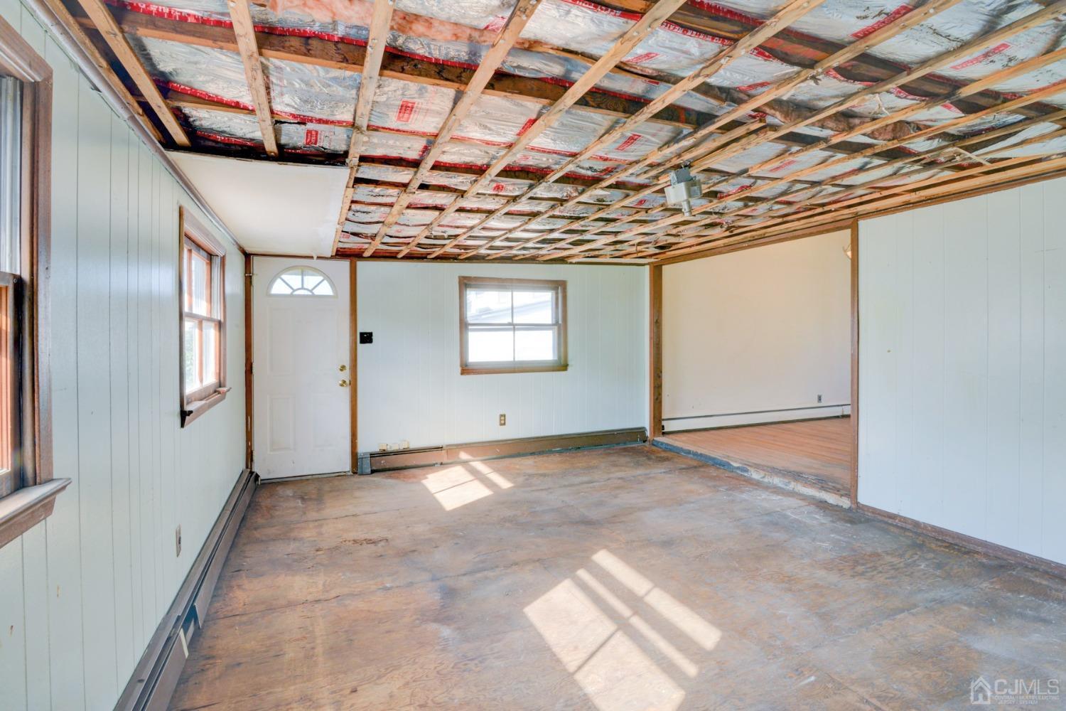 537 Ford Avenue Fords, NJ 08863 - Photo 11 of 31