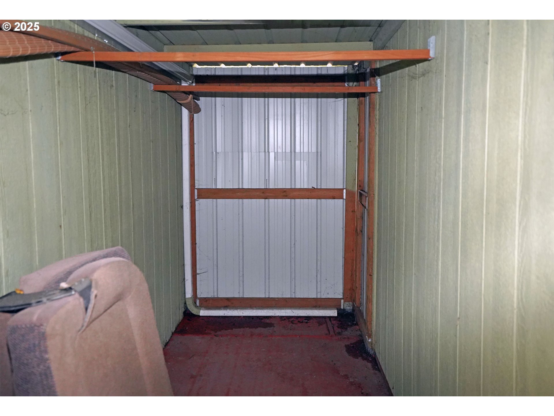 15411 Southeast Mill Plain Boulevard, Unit D3 Vancouver, WA 98684 - Photo 22 of 23 a view of a small room