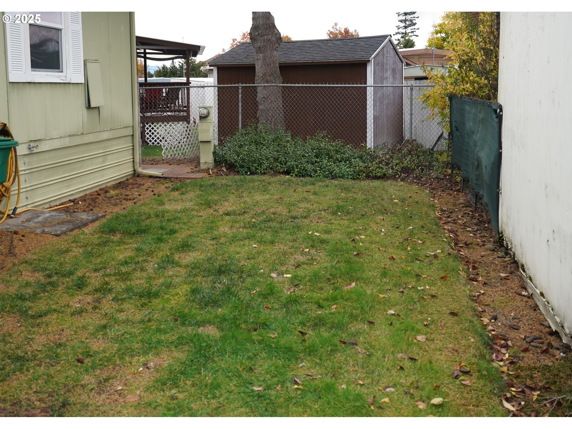 15411 Southeast Mill Plain Boulevard, Unit D3 Vancouver, WA 98684 - Photo 23 of 23 a view of a backyard