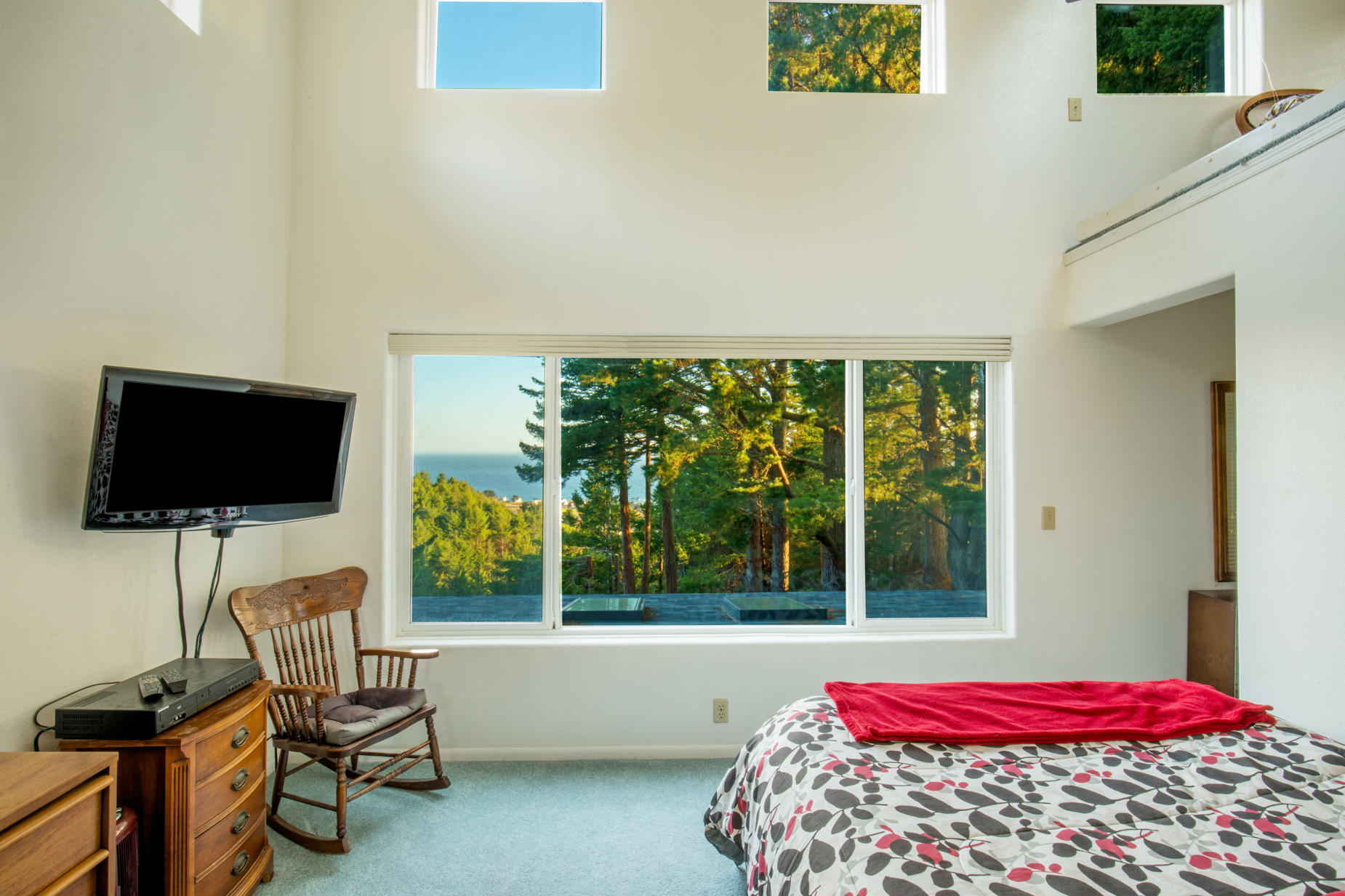 6 Seaview Point Shelter Cove, CA 95589 - Photo 6 of 14 bed 2
