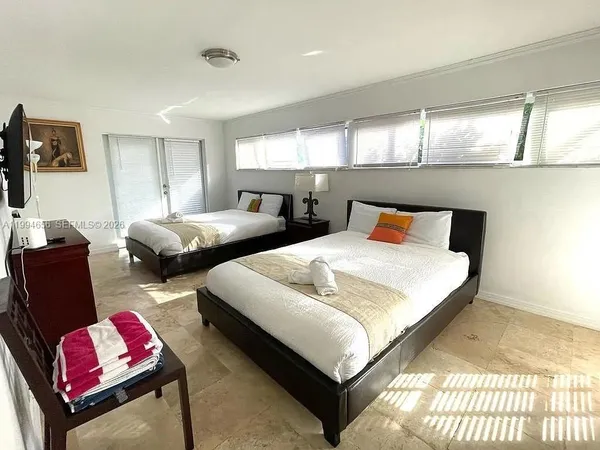 $4,950 | 1143 Lincoln Street, Hollywood, FL 33019