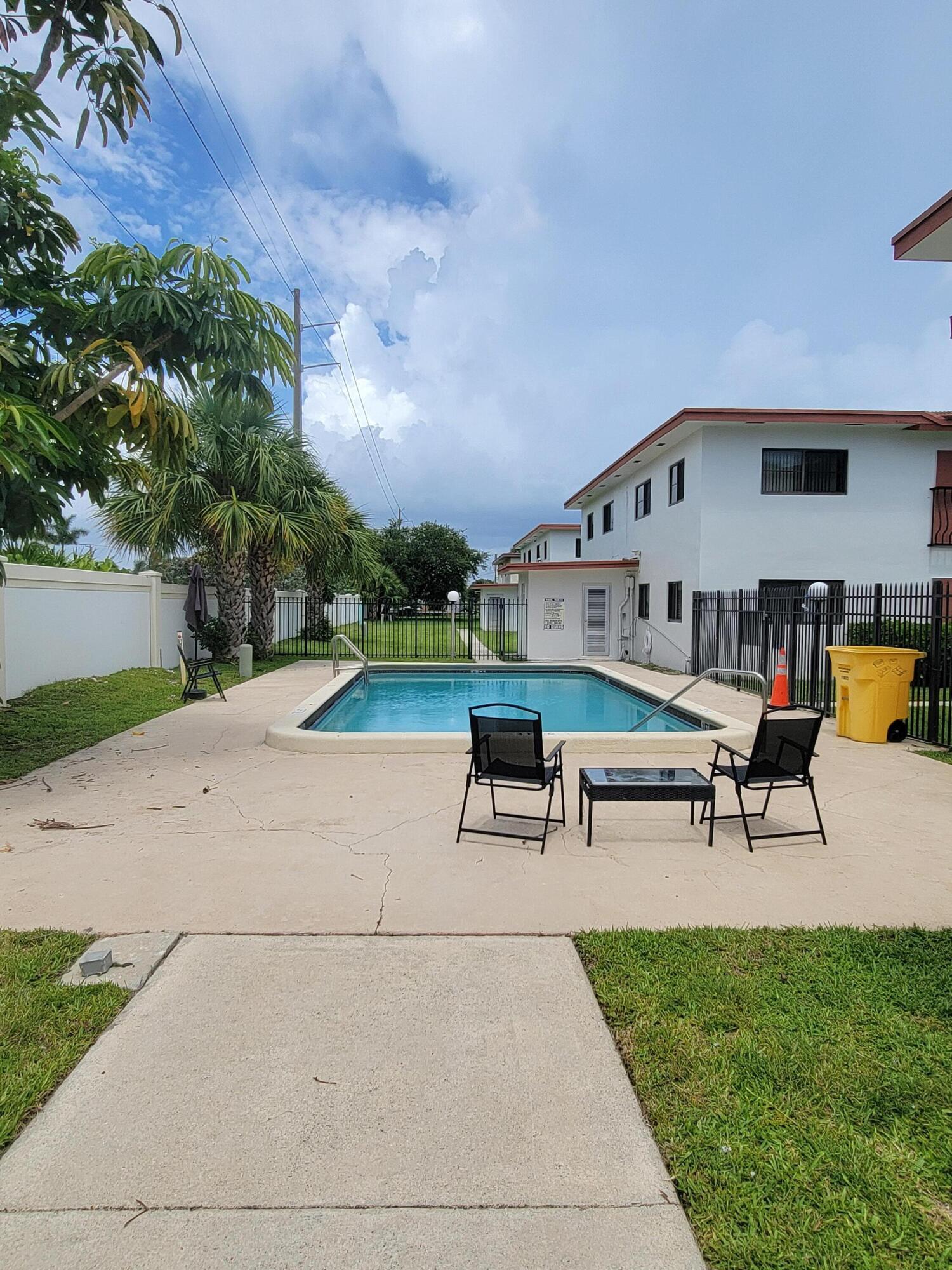 240 Southwest 7th Street, Unit 9 Boca Raton, FL 33432 - Photo 23 of 25 20260623_115127