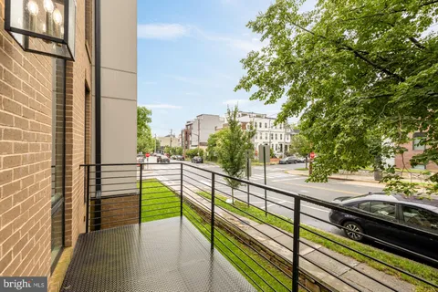 $875,000 | 4129 8th Street Northwest, Unit 1, Washington, DC 20011