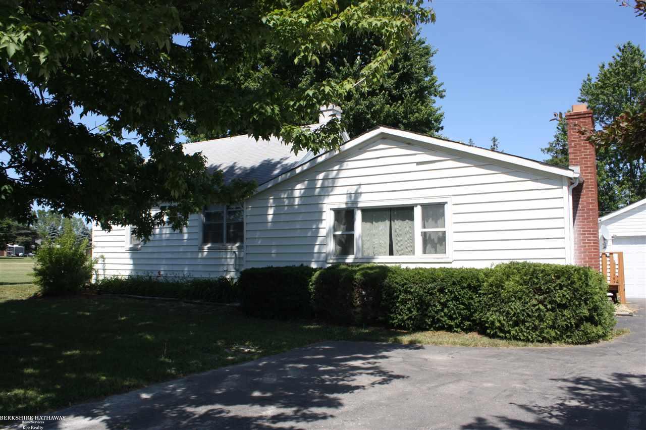 65350 Romeo Plank Road Ray, MI 48096 - Photo 2 of 44