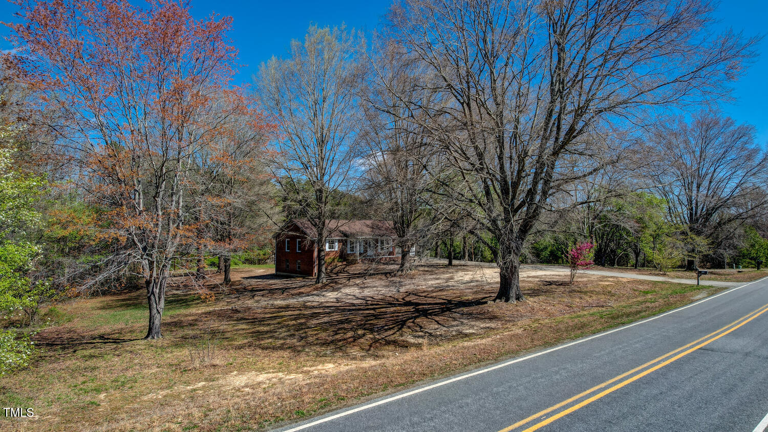 1293 Newnam Rd Pelham NC 27311-large-007